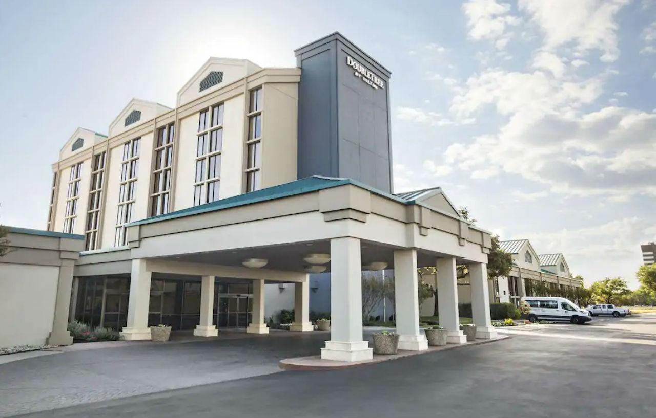 Doubletree By Hilton Dfw Airport North Irving Exterior foto