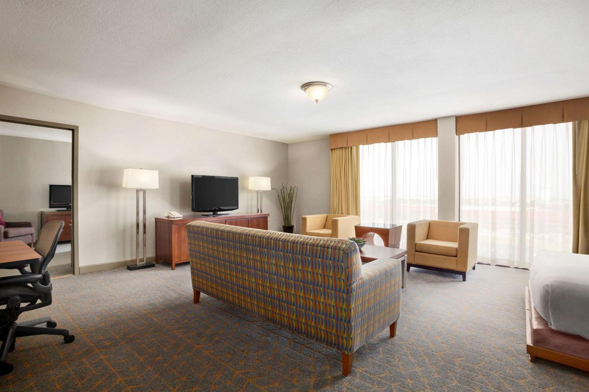 Doubletree By Hilton Dfw Airport North Irving Exterior foto