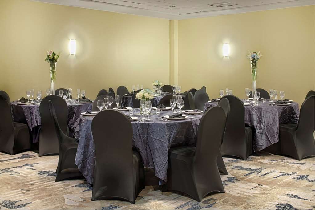 Doubletree By Hilton Dfw Airport North Irving Facilidades foto